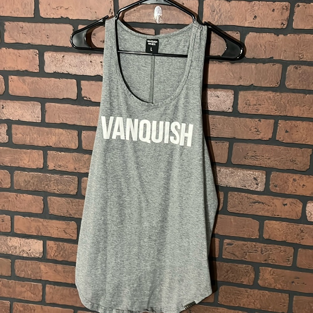 Mens VQ fit tank top. Size large. Heather grey color